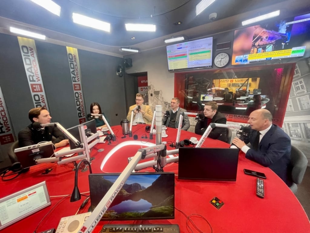 Mityczna średnia krajowa i pomysły polityków na inflację